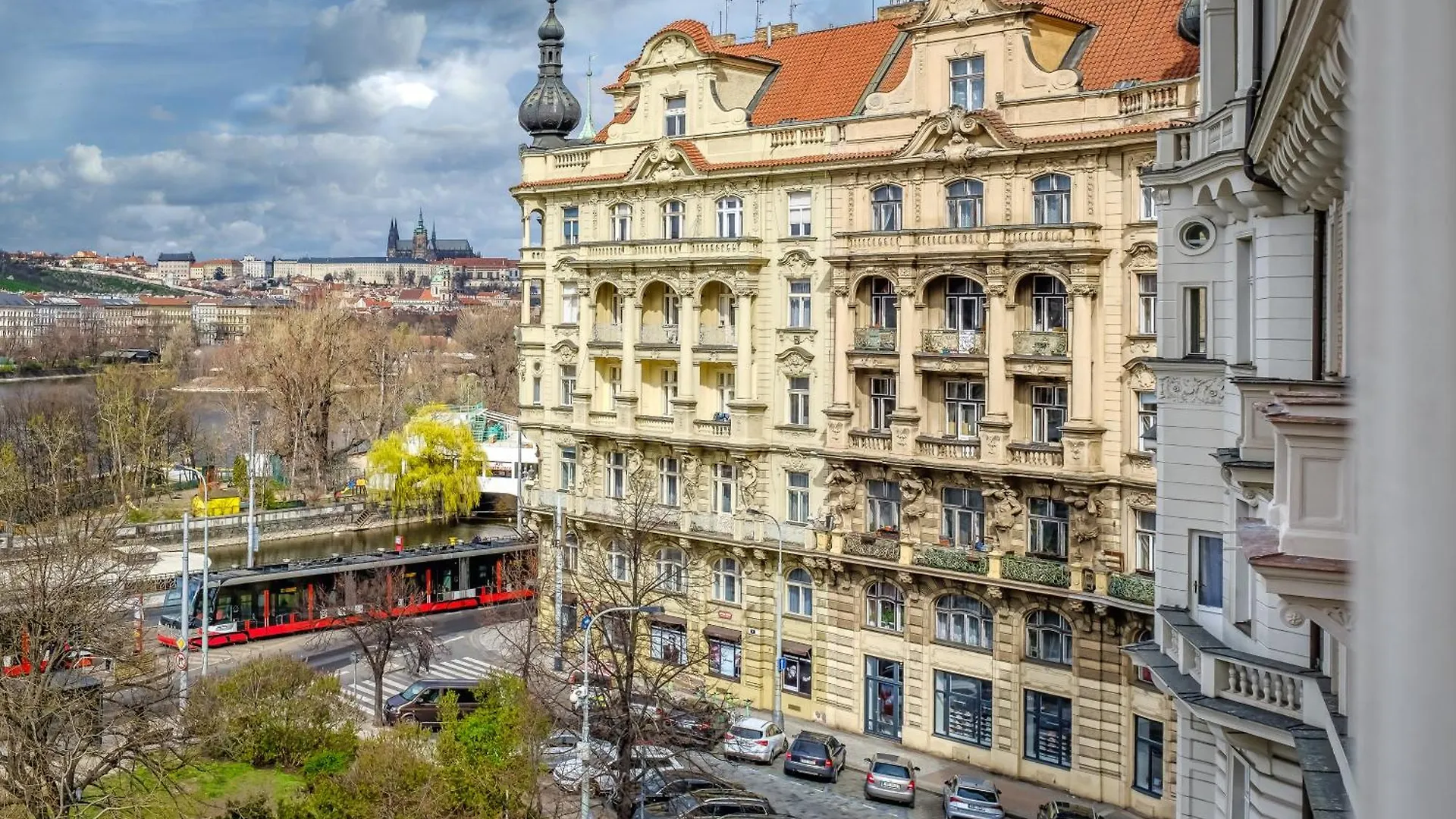 Aparthotel River Dance Suites By Adrez Praha